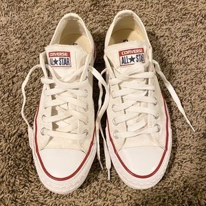 Chuck Taylor All Star White converse 7.5